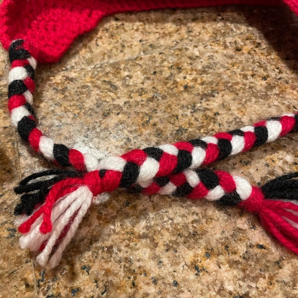 Mickey Mouse winter hat for 1 yr old - Picture 4 of 4